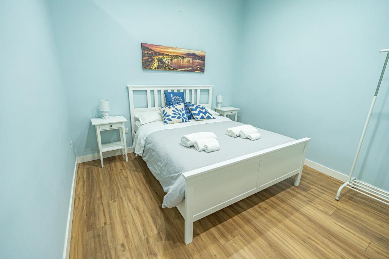 Casa Vacanze Decumano 17 Neapel Exteriör bild