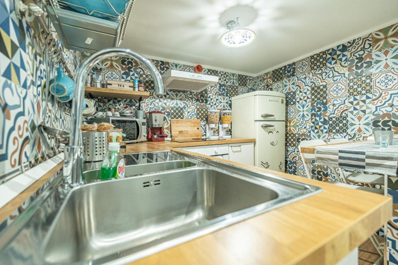 Casa Vacanze Decumano 17 Neapel Exteriör bild